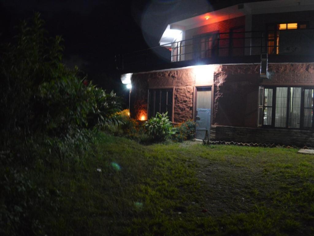 Mystique Highland Resort Pokhara Exterior foto