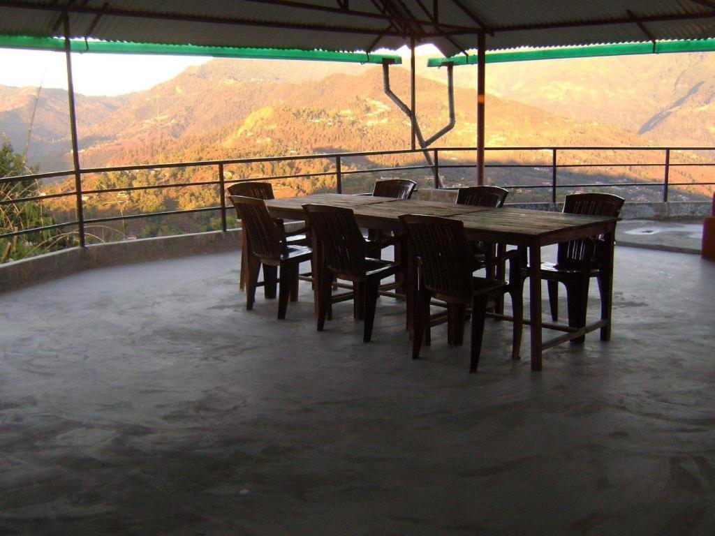 Mystique Highland Resort Pokhara Exterior foto
